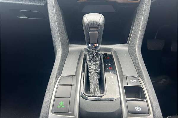 2017 Honda CIVIC VTi MY17