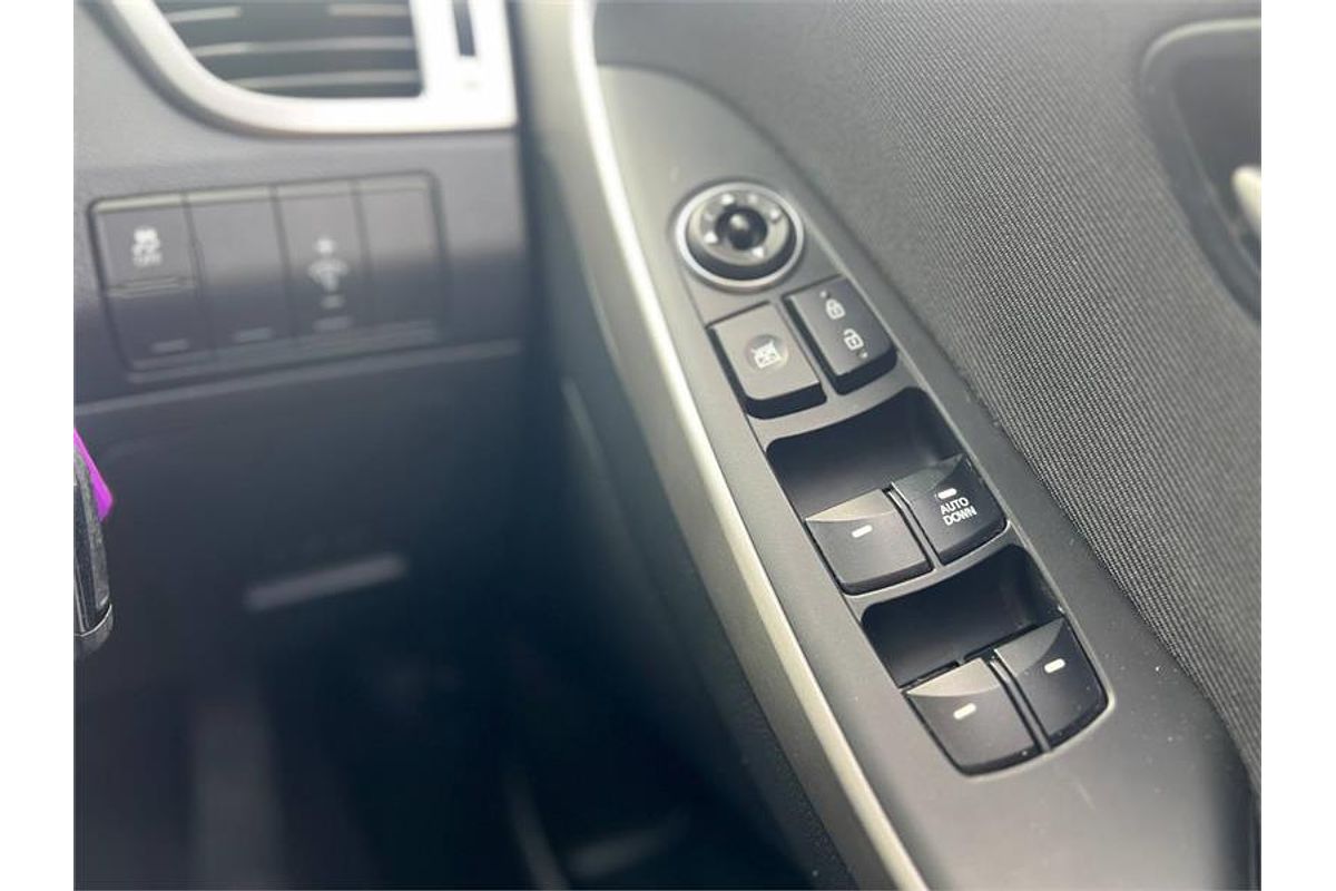 2015 Hyundai i30 ACTIVE GD3 SERIES 2