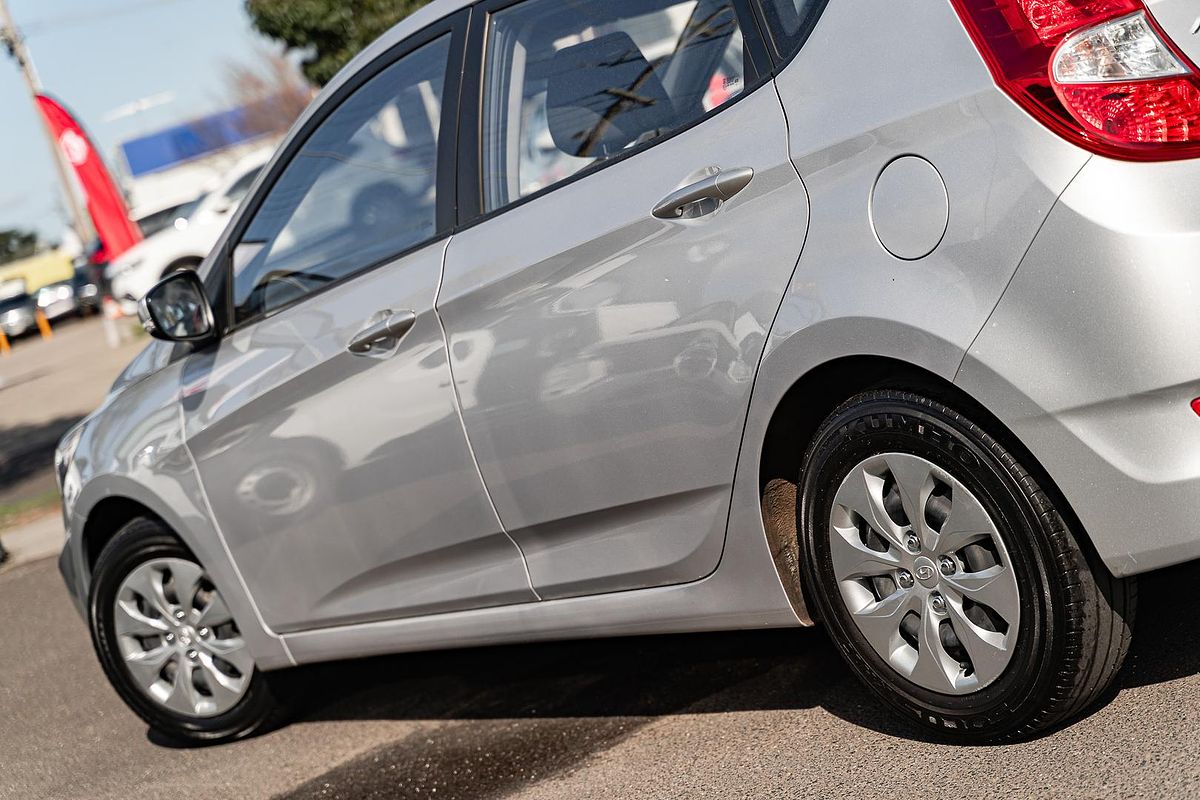 2017 Hyundai Accent Active RB4