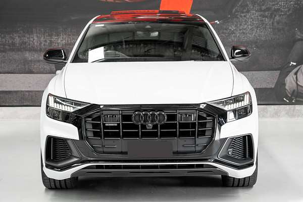 2021 Audi Q8 50 TDI S line F1