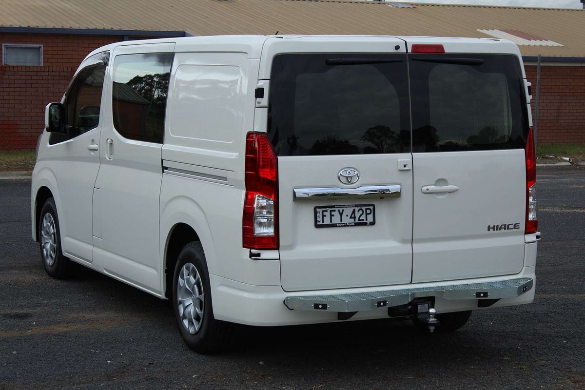 2024 Toyota Hiace  GDH300R