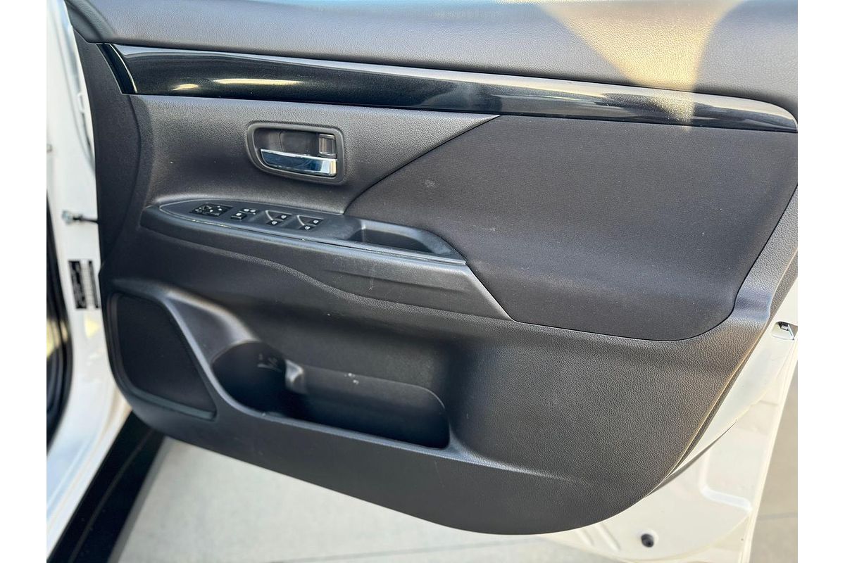 2019 Mitsubishi Outlander ES ZL