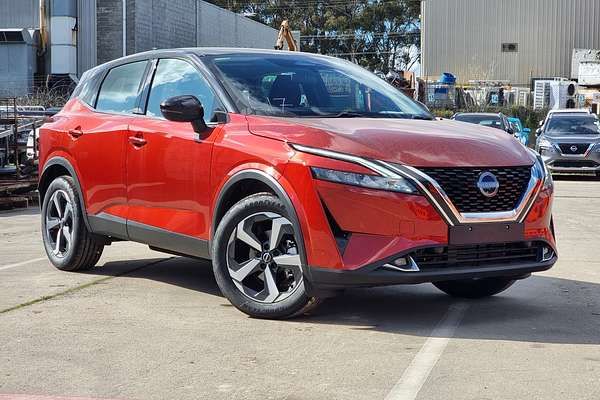 2024 Nissan QASHQAI ST+ J12