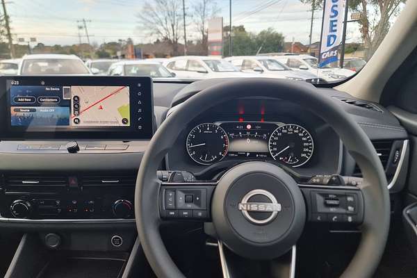 2024 Nissan QASHQAI ST+ J12