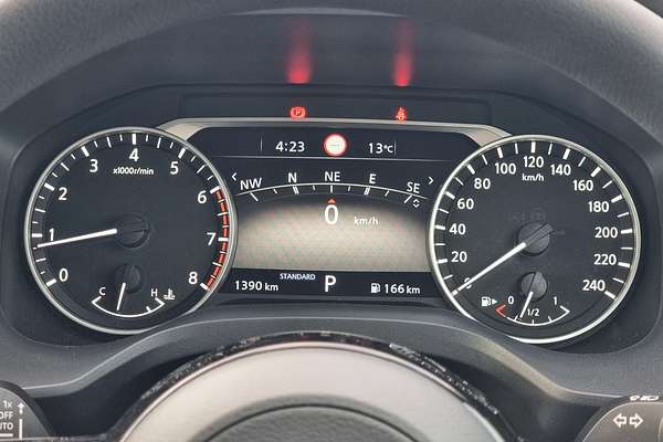 2024 Nissan QASHQAI ST+ J12