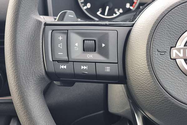 2024 Nissan QASHQAI ST+ J12