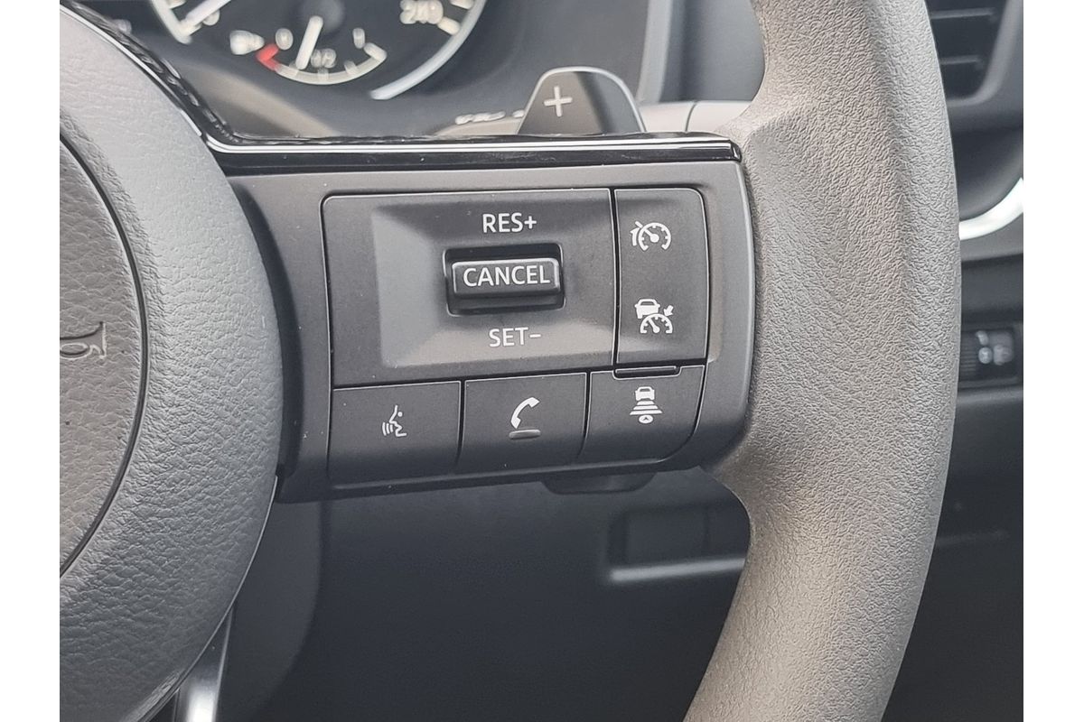 2024 Nissan QASHQAI ST+ J12
