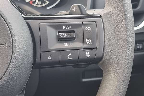 2024 Nissan QASHQAI ST+ J12