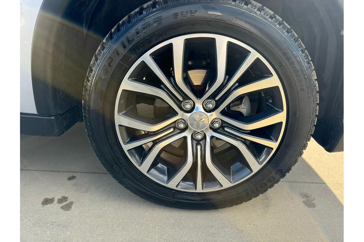 2017 Mitsubishi Outlander LS ZK