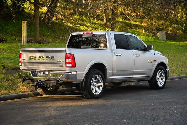 2019 RAM 1500 Laramie DS 4X4