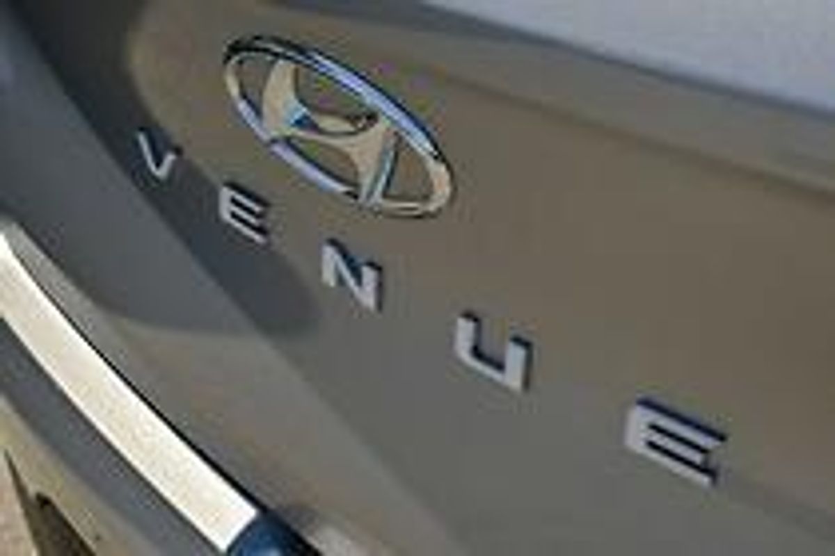 2024 Hyundai Venue Elite QX.V5