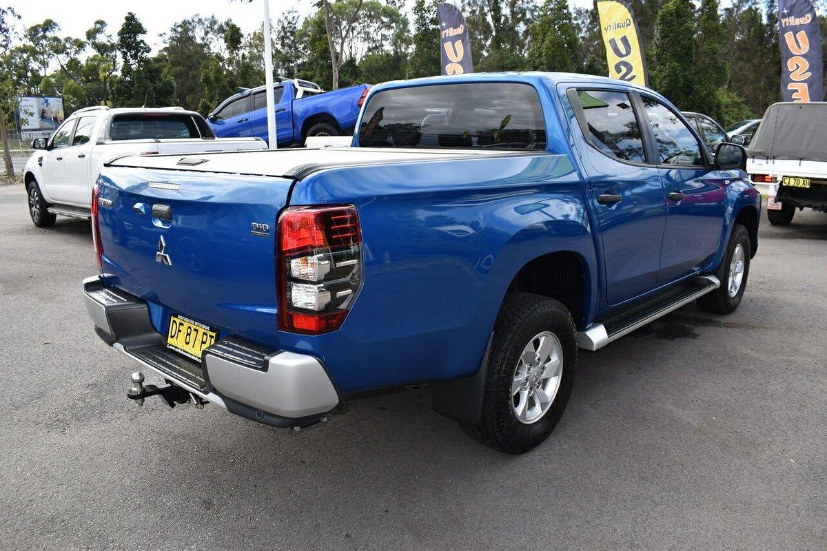 2021 Mitsubishi Triton GLX+ MR 4X4