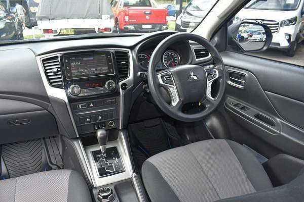 2021 Mitsubishi Triton GLX+ MR 4X4