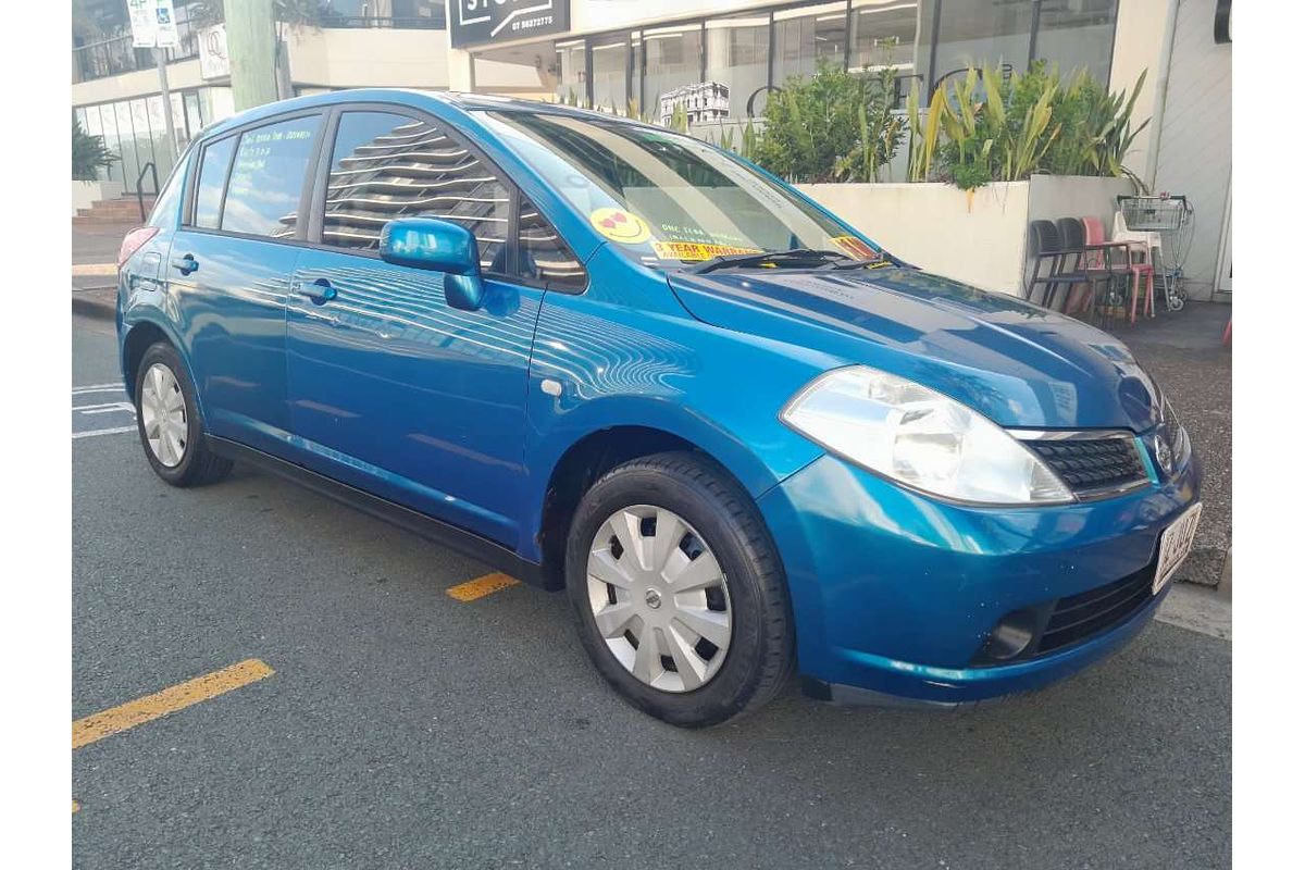 2006 Nissan Tiida ST C11