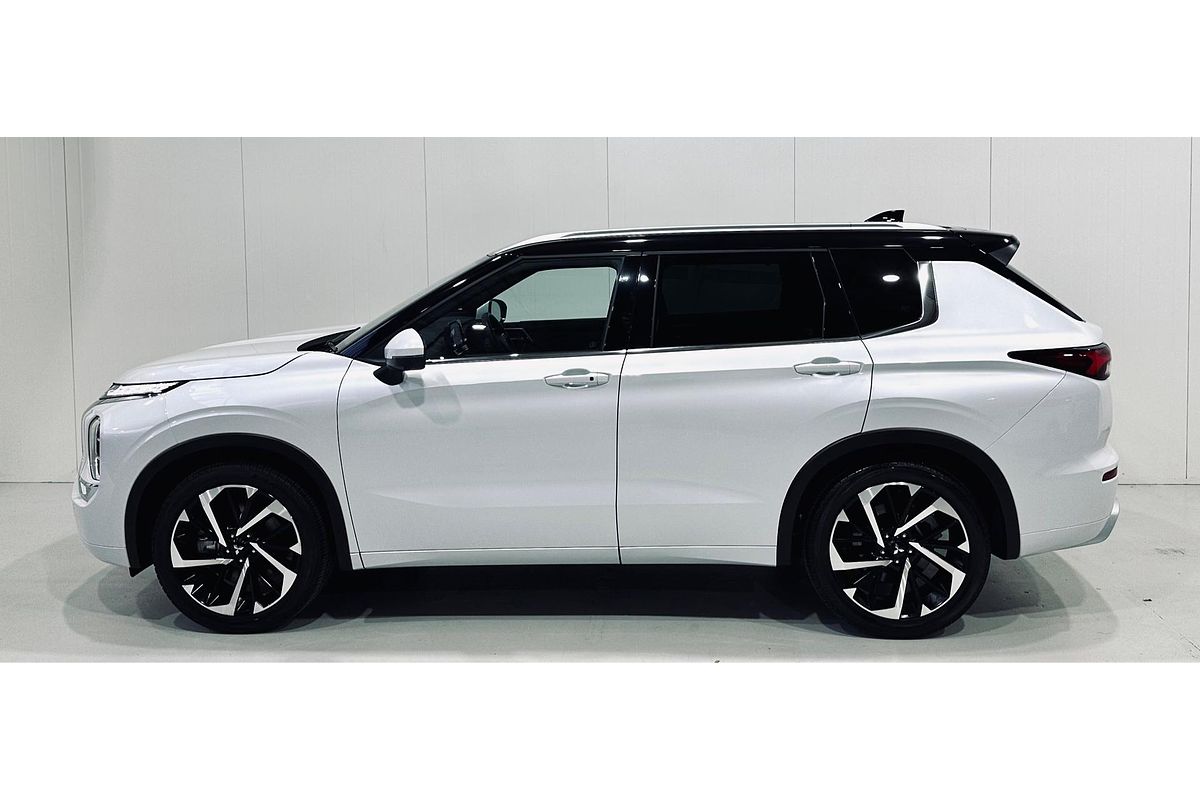 2021 Mitsubishi Outlander Exceed Tourer ZM