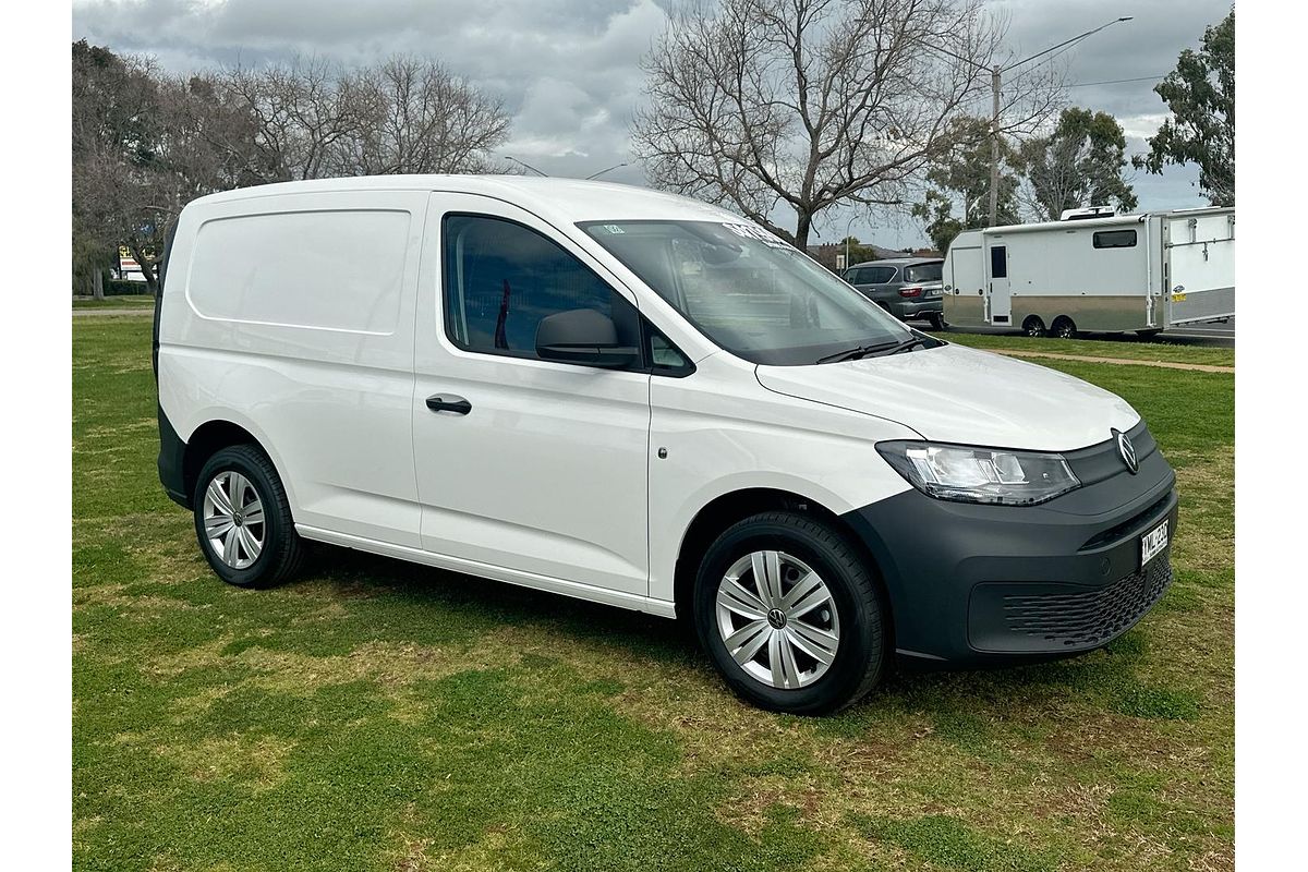 2024 Volkswagen Caddy TSI220 5