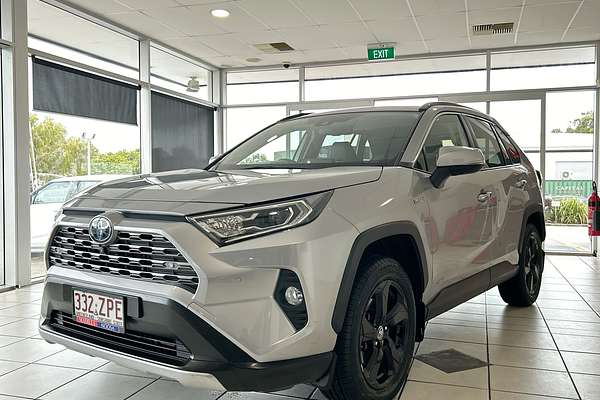 2020 Toyota RAV4 Cruiser AXAH54R