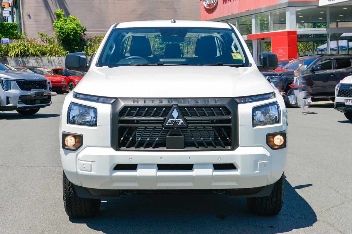2024 Mitsubishi Triton GLX MV 4X4