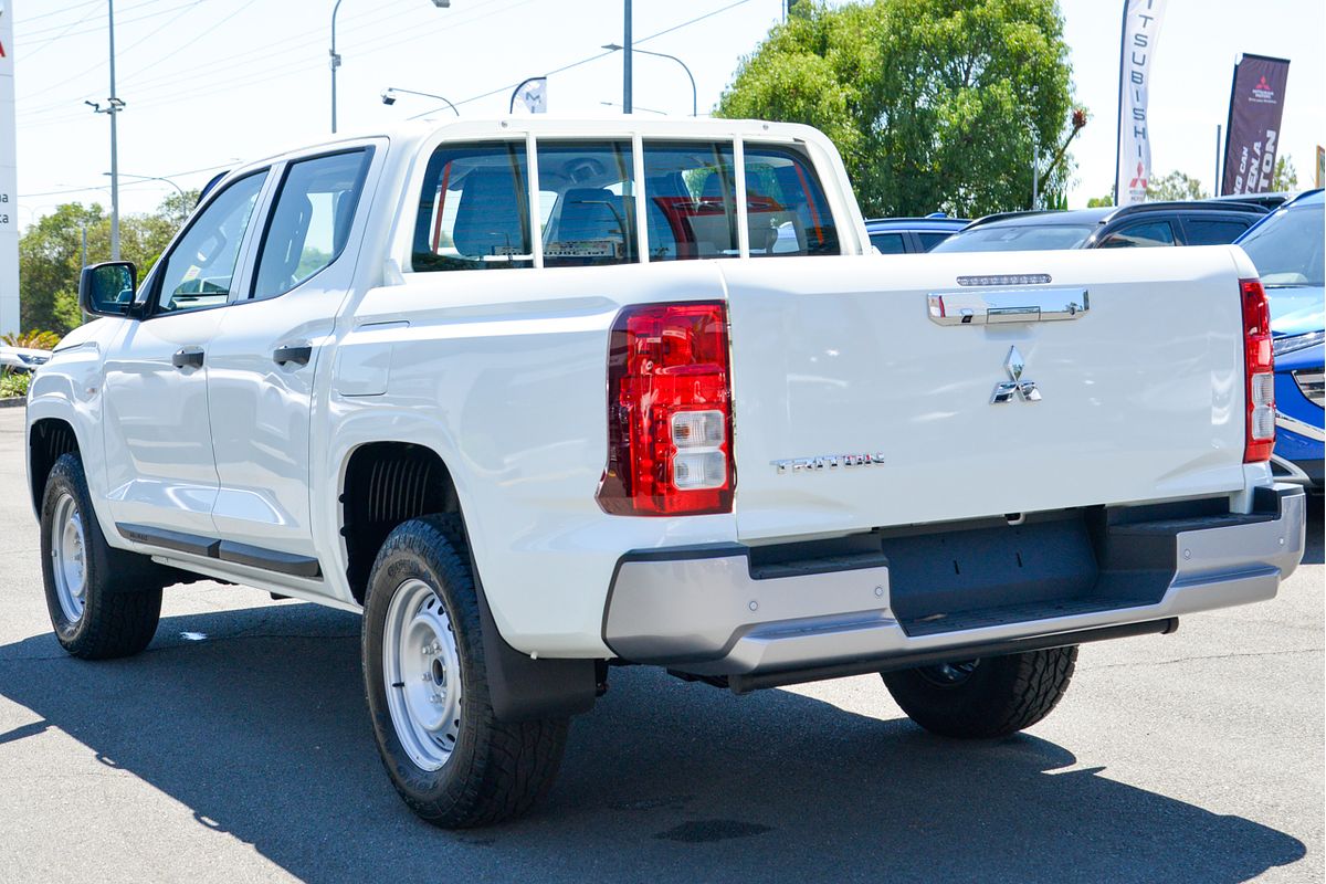 2024 Mitsubishi Triton GLX MV 4X4