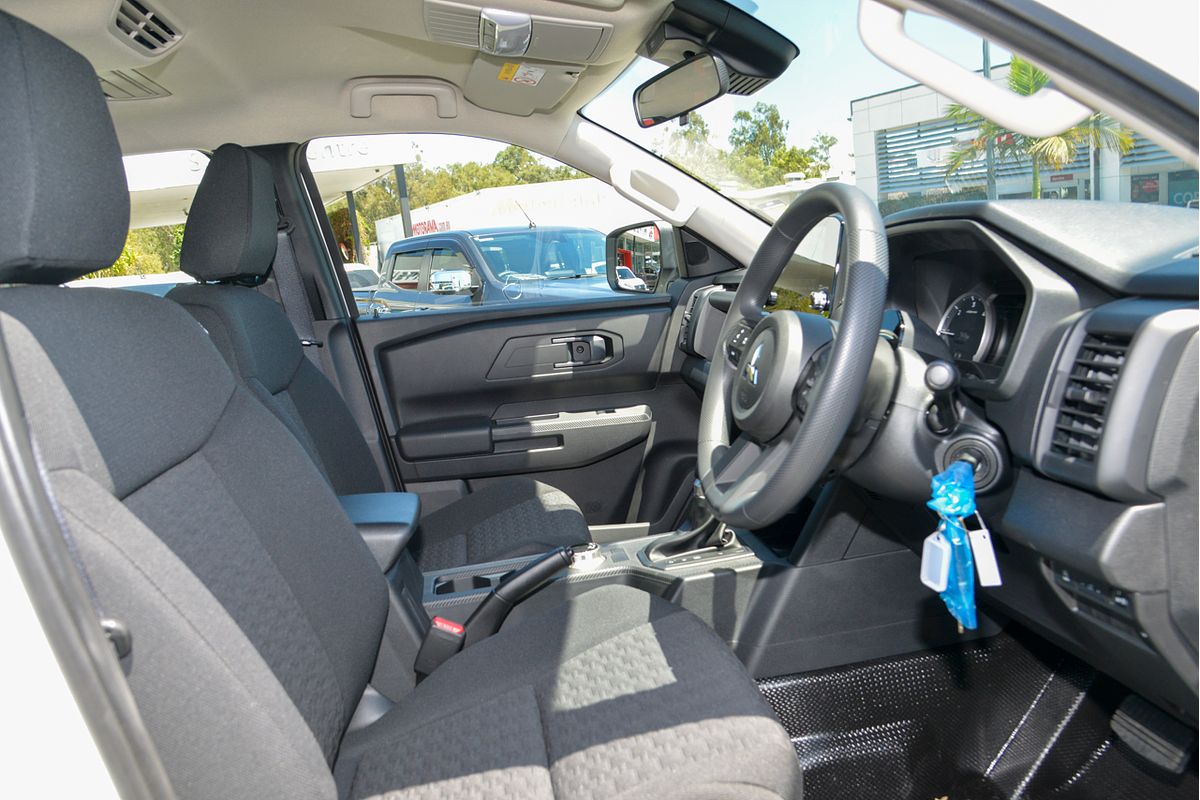 2024 Mitsubishi Triton GLX MV 4X4