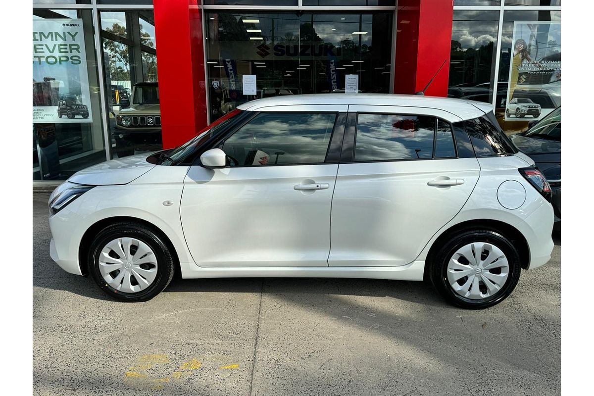 2024 Suzuki Swift Hybrid UZ