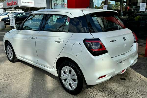 2024 Suzuki Swift Hybrid UZ