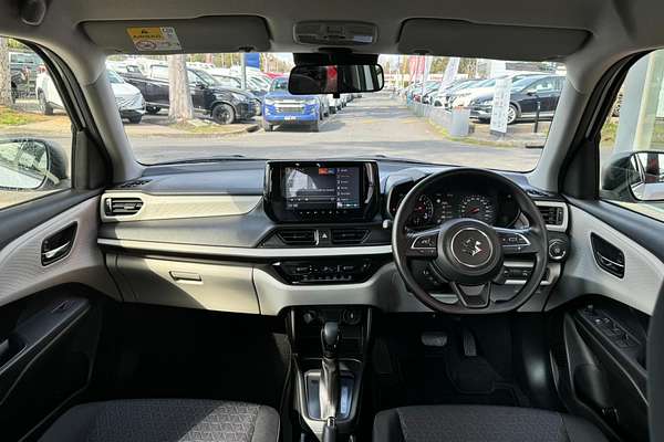 2024 Suzuki Swift Hybrid UZ