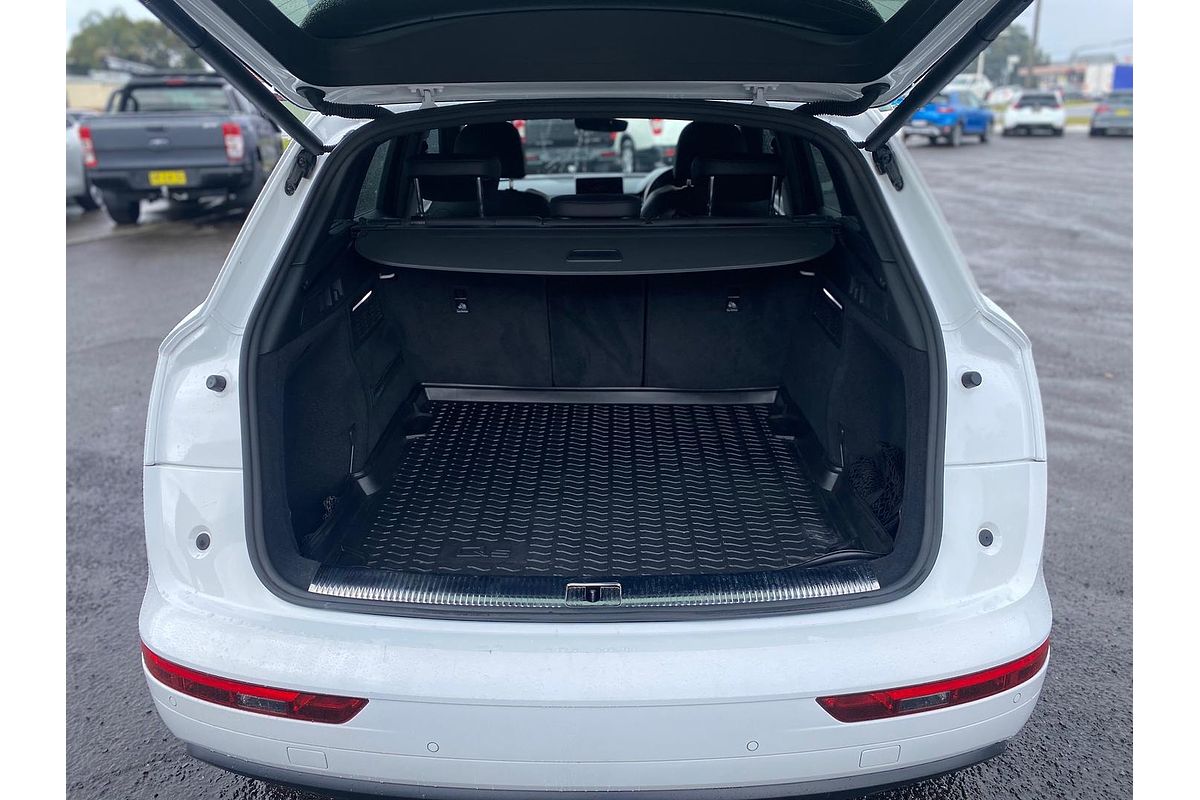 2019 Audi Q5 40 TDI sport FY
