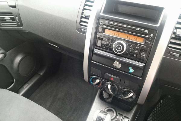 2011 Nissan X-TRAIL ST T31