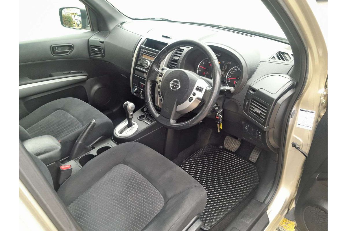 2011 Nissan X-TRAIL ST T31