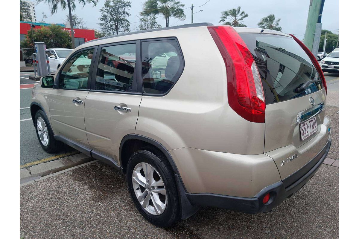2011 Nissan X-TRAIL ST T31
