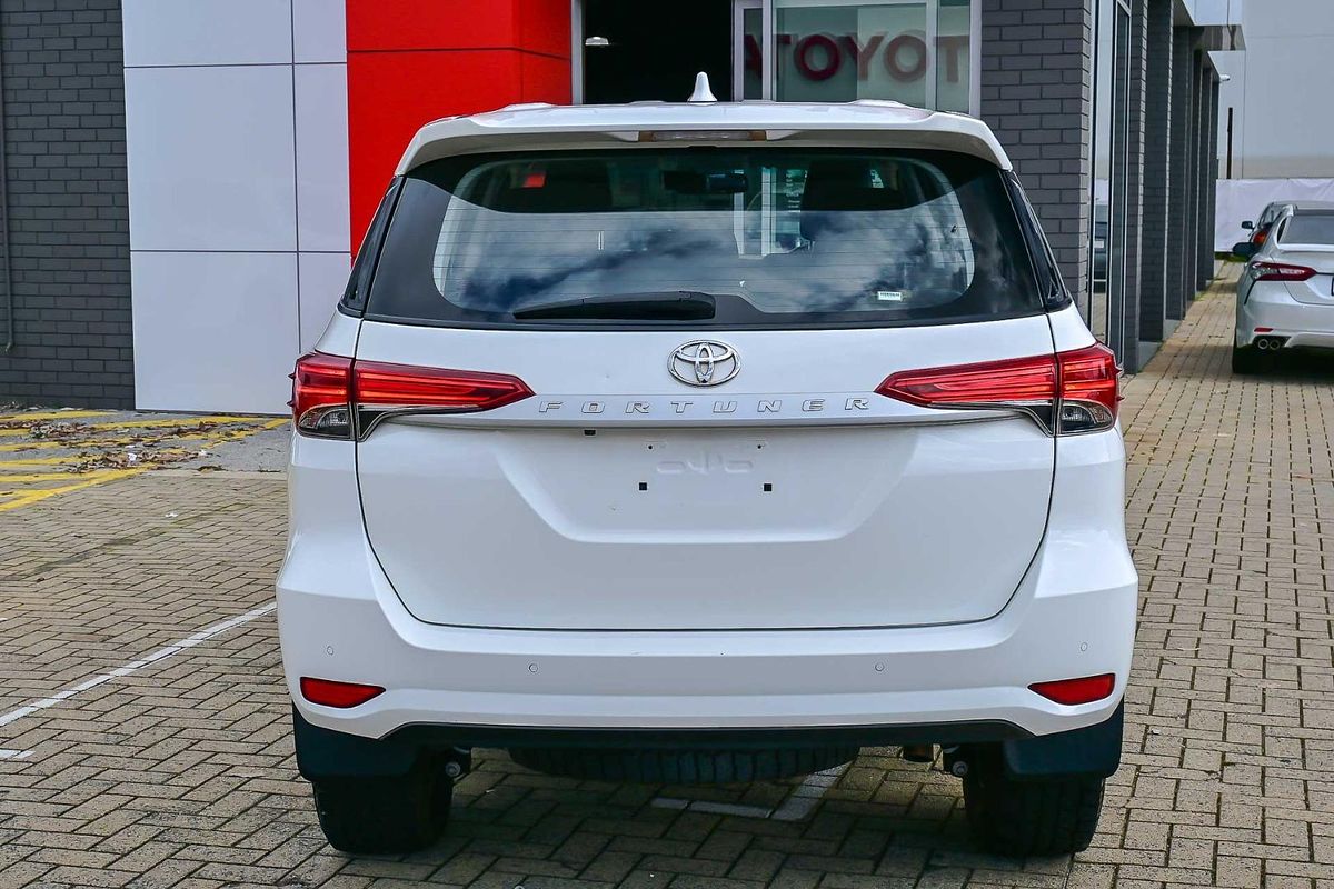 2022 Toyota Fortuner GX GUN156R