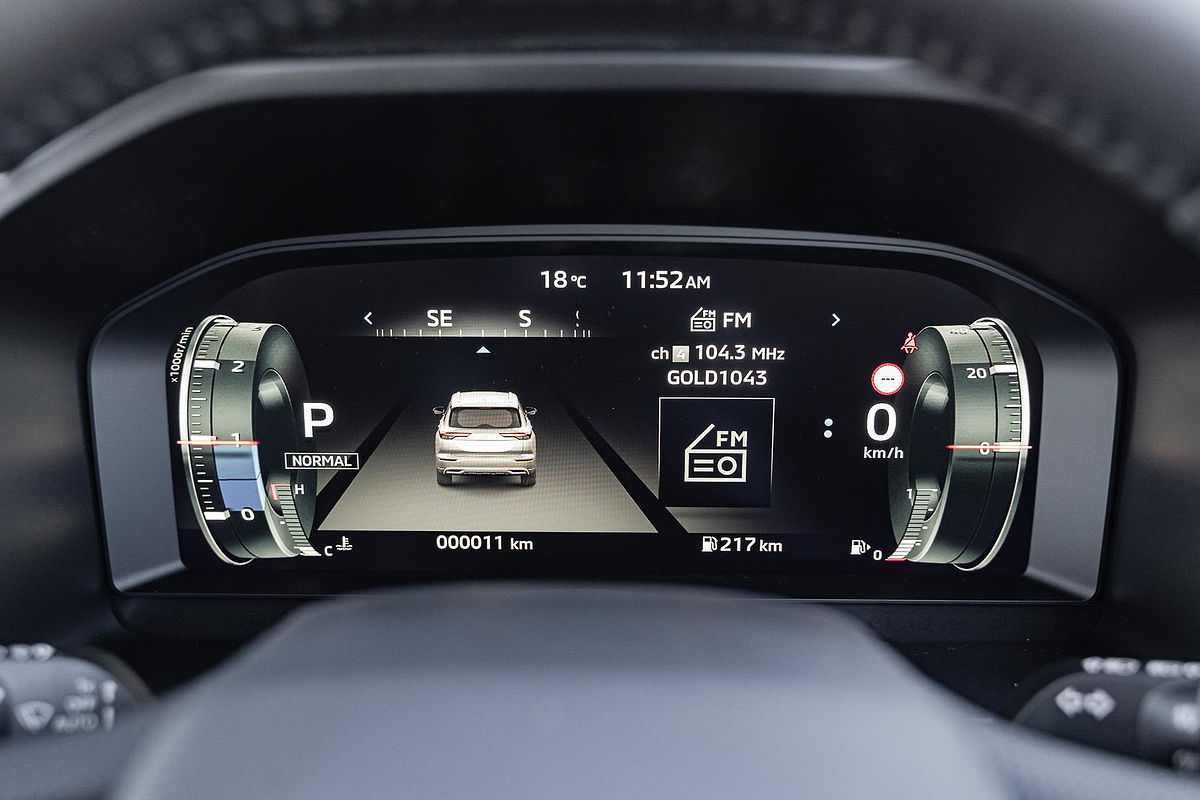 2024 Mitsubishi Outlander Exceed ZM