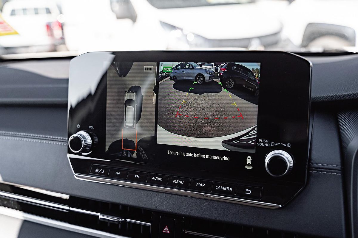 2024 Mitsubishi Outlander Exceed ZM