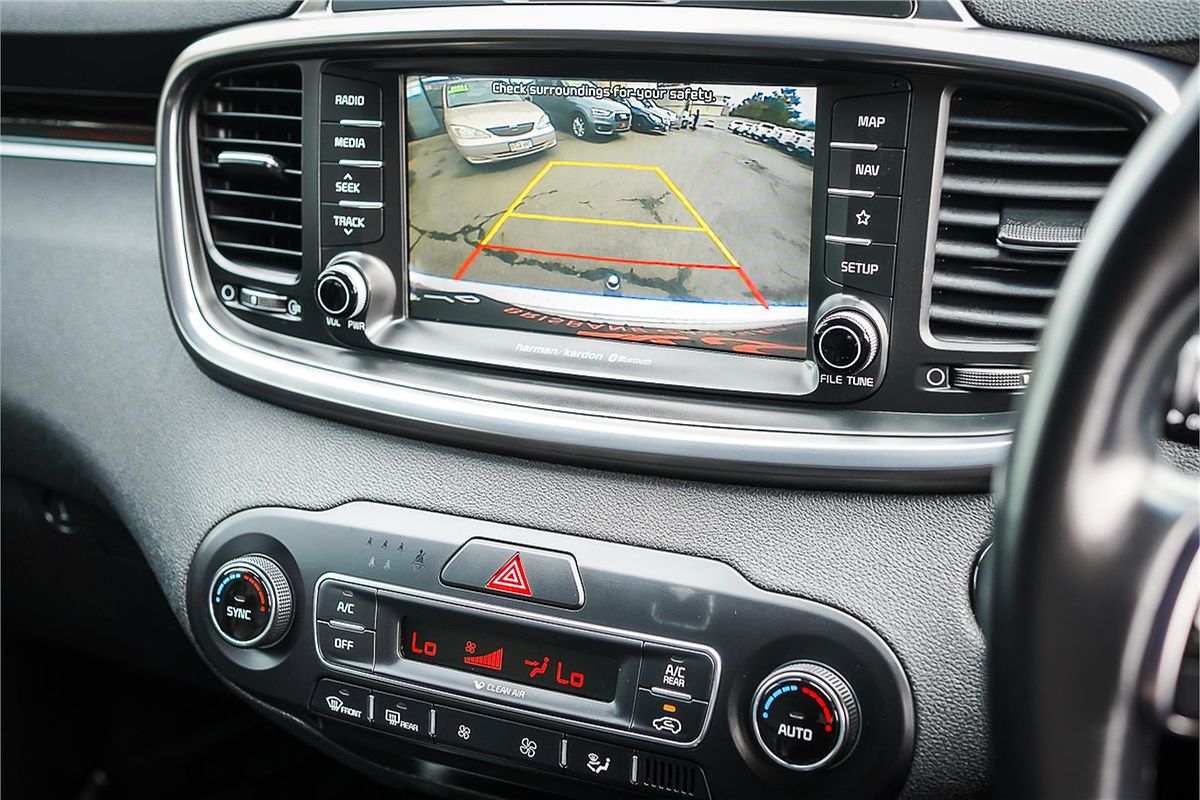 2020 Kia Sorento SLi UM