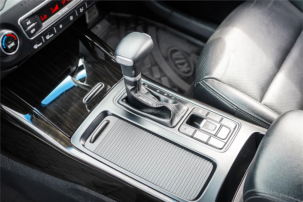 2020 Kia Sorento SLi UM