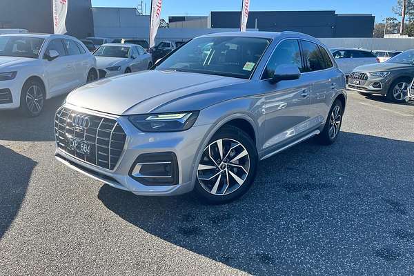 2024 Audi Q5 35 TDI FY