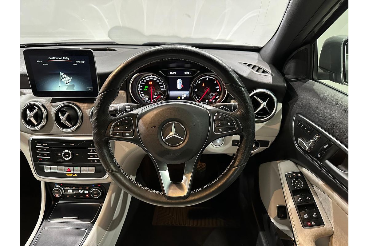 2017 Mercedes Benz GLA-Class GLA220 d X156