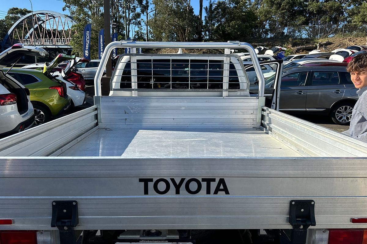 2023 Toyota Hilux SR5 GUN126R 4X4