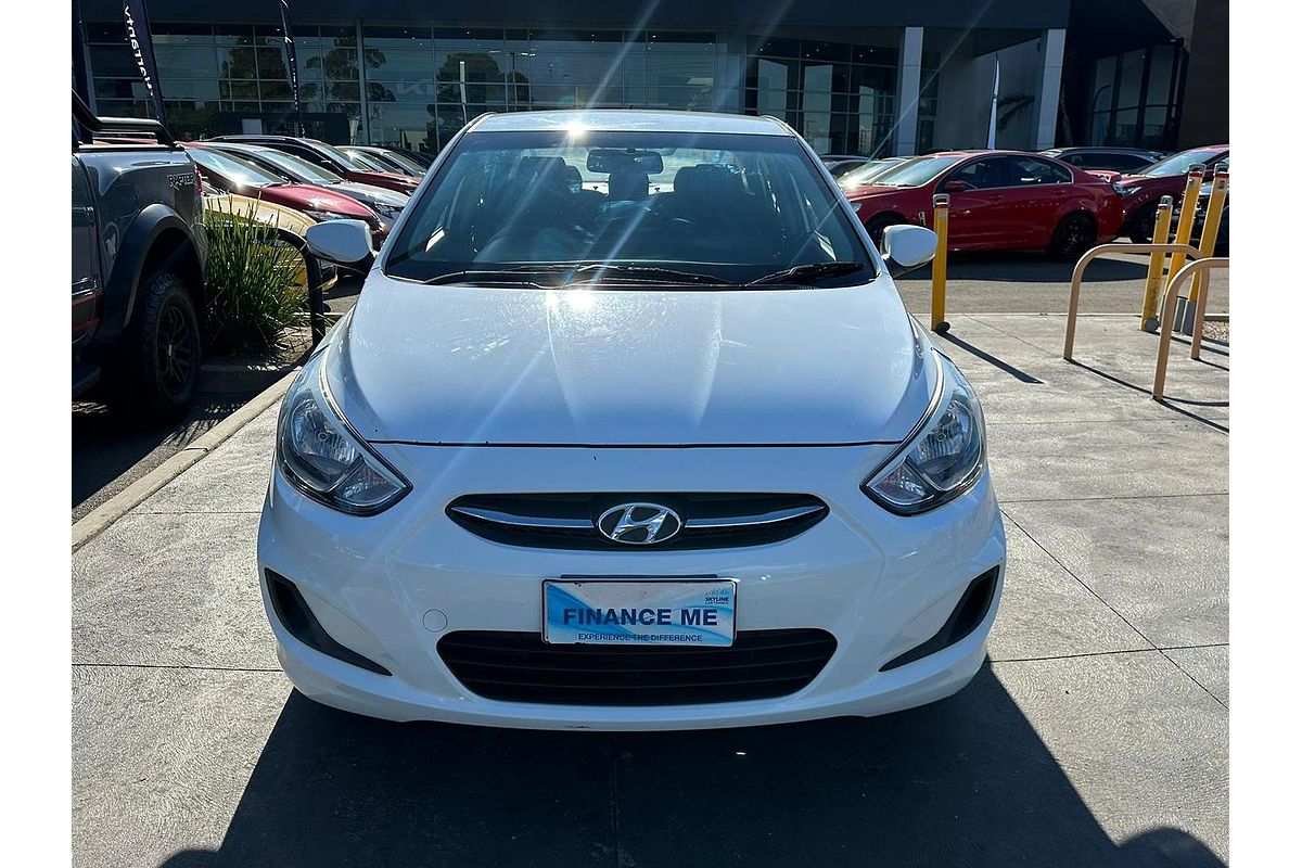 2015 Hyundai Accent Active RB2