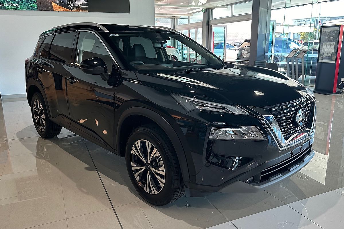 2024 Nissan X-TRAIL ST-L T33