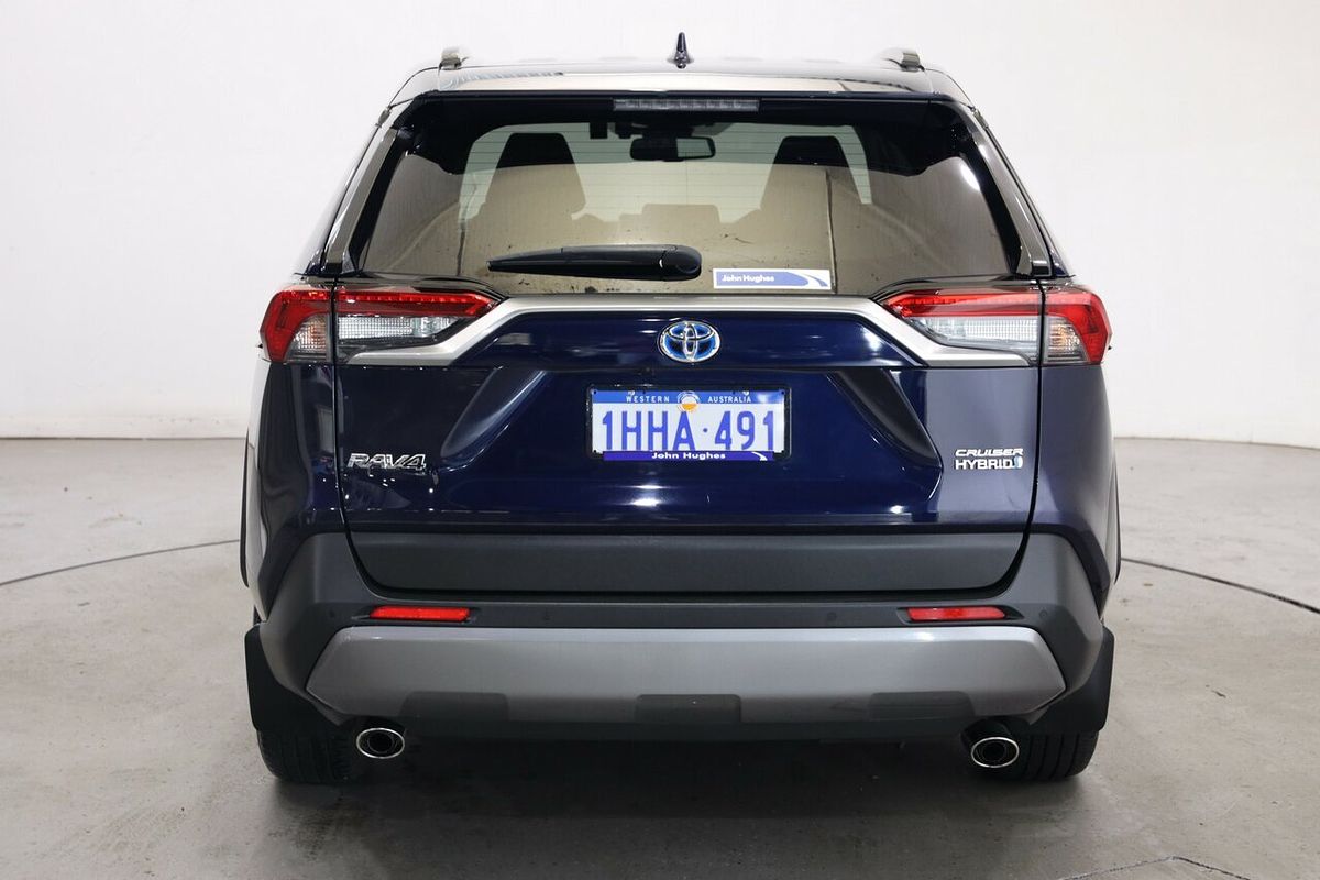 2021 Toyota RAV4 Cruiser eFour Axah54R