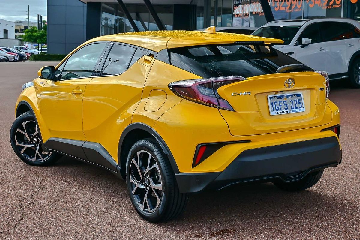 2017 Toyota C-HR Koba NGX10R