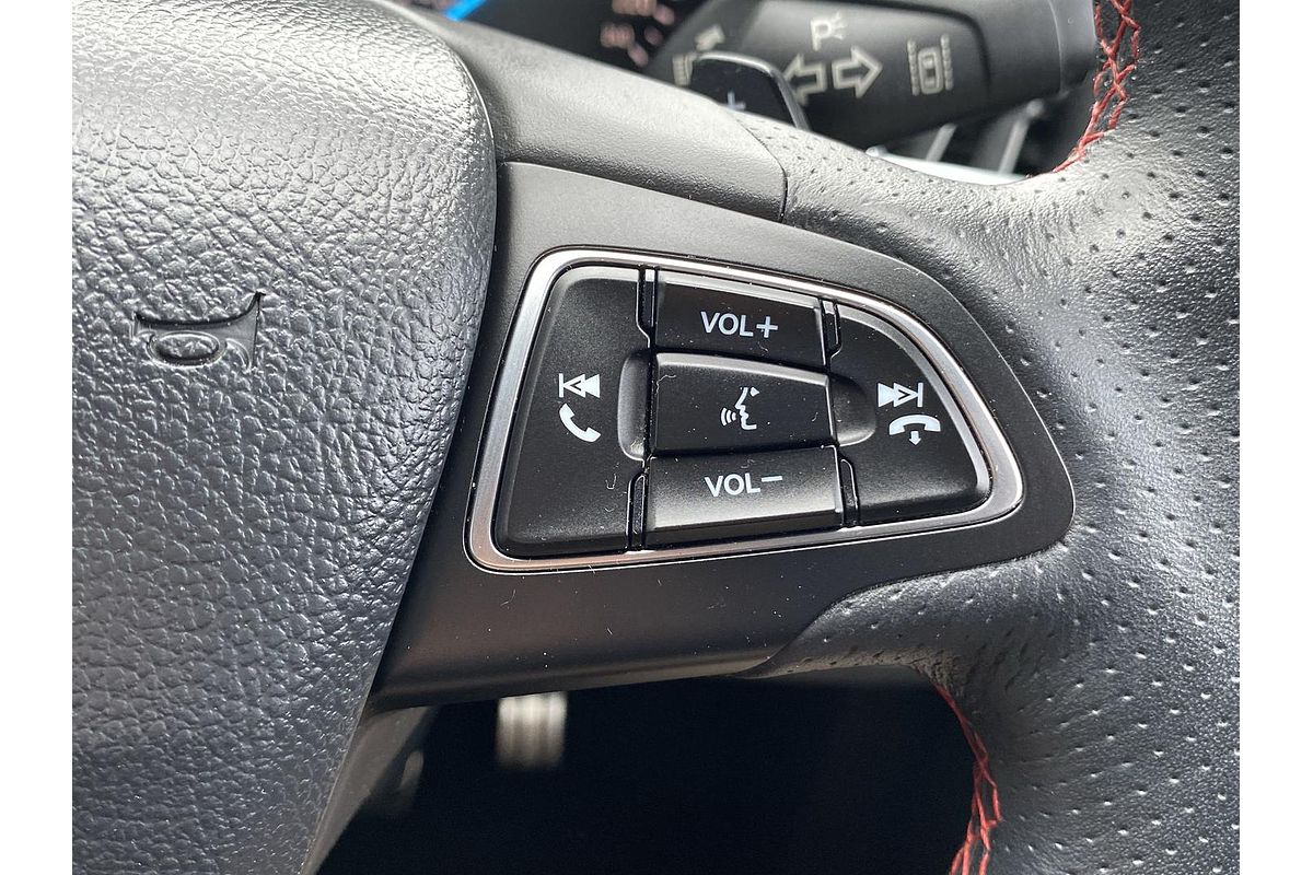 2019 Ford Escape ST-Line ZG
