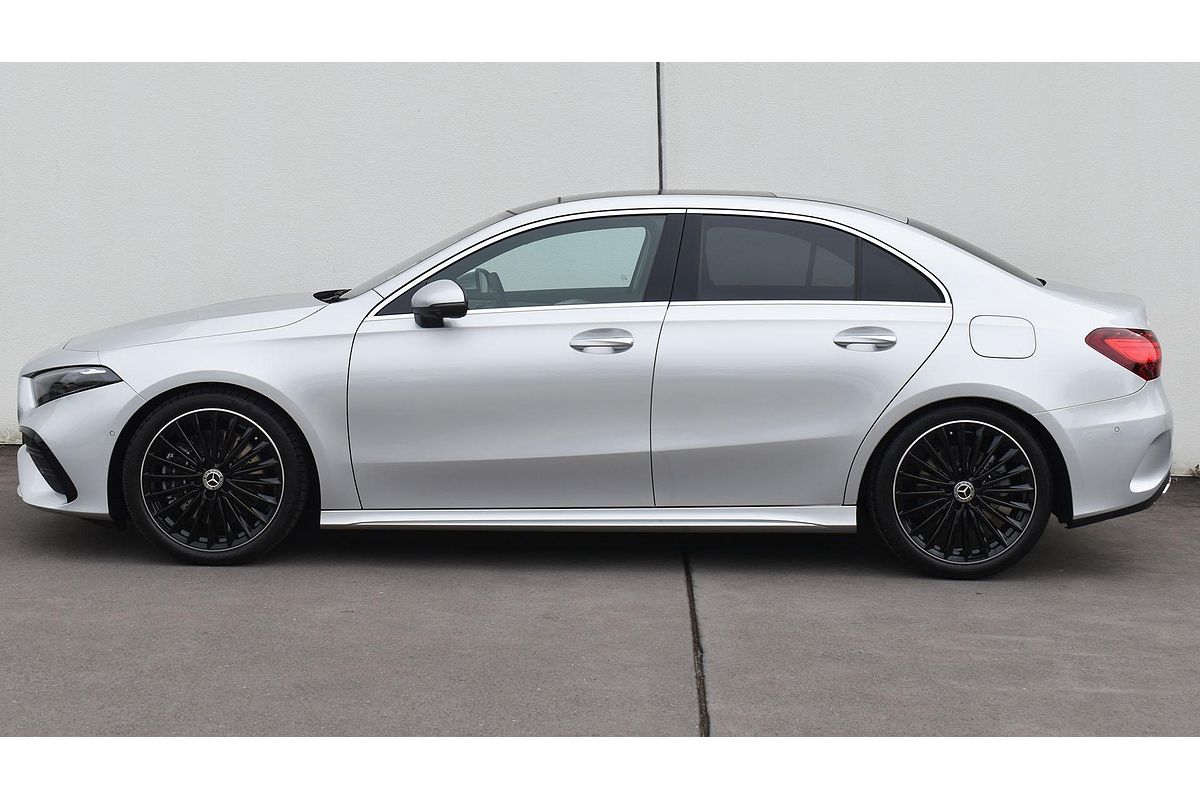 2024 Mercedes Benz A-Class A250 V177