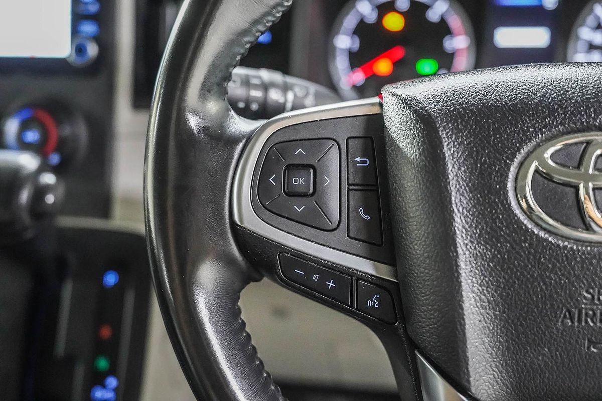 2021 Toyota Hiace GDH300R LWB