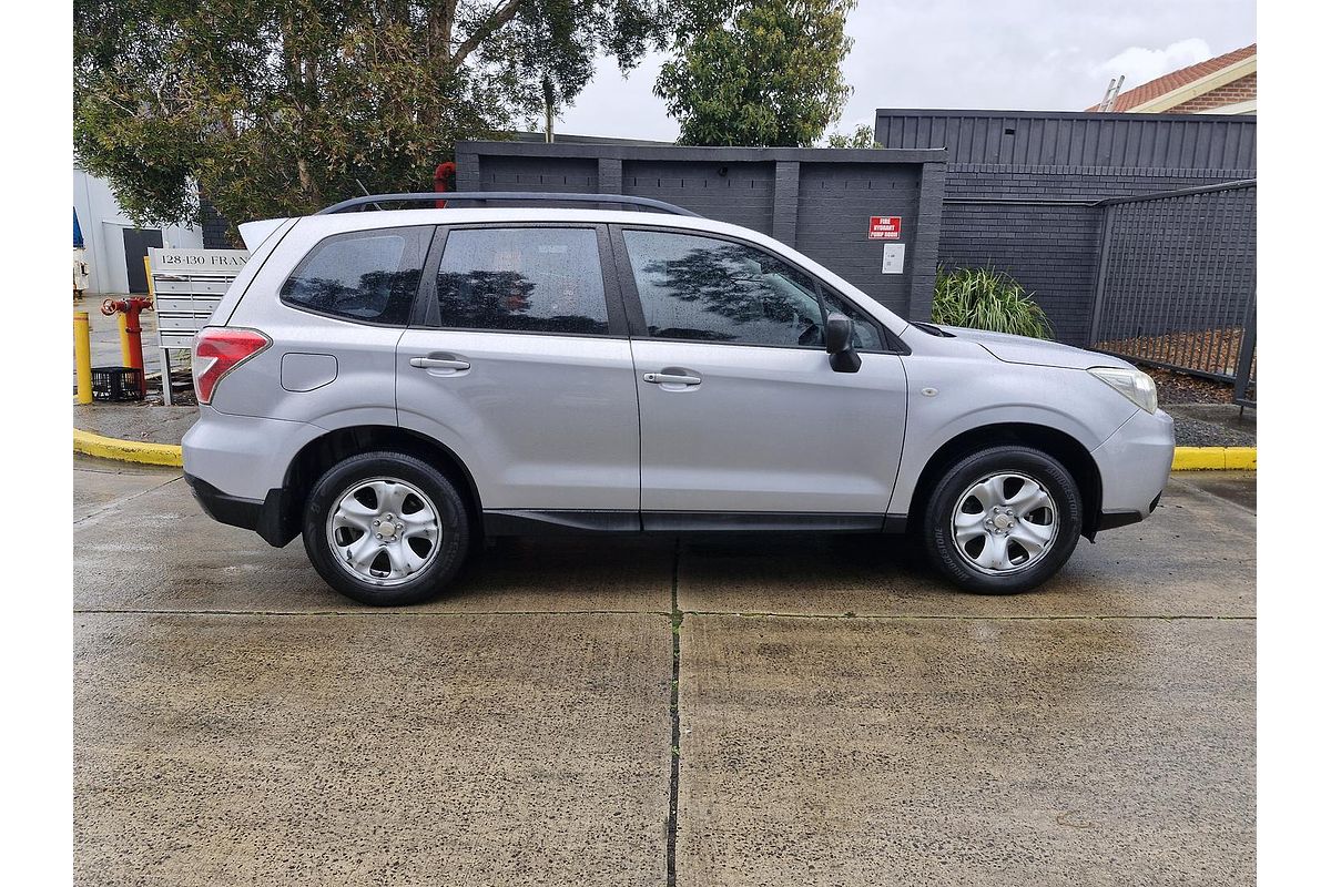 2013 Subaru Forester 2.5i S4