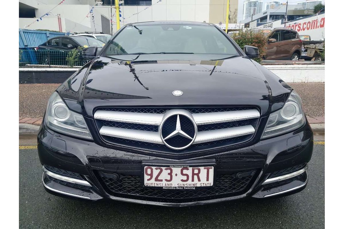 2012 Mercedes-Benz C-Class C250 CDI BlueEFFICIENCY Elegance W204