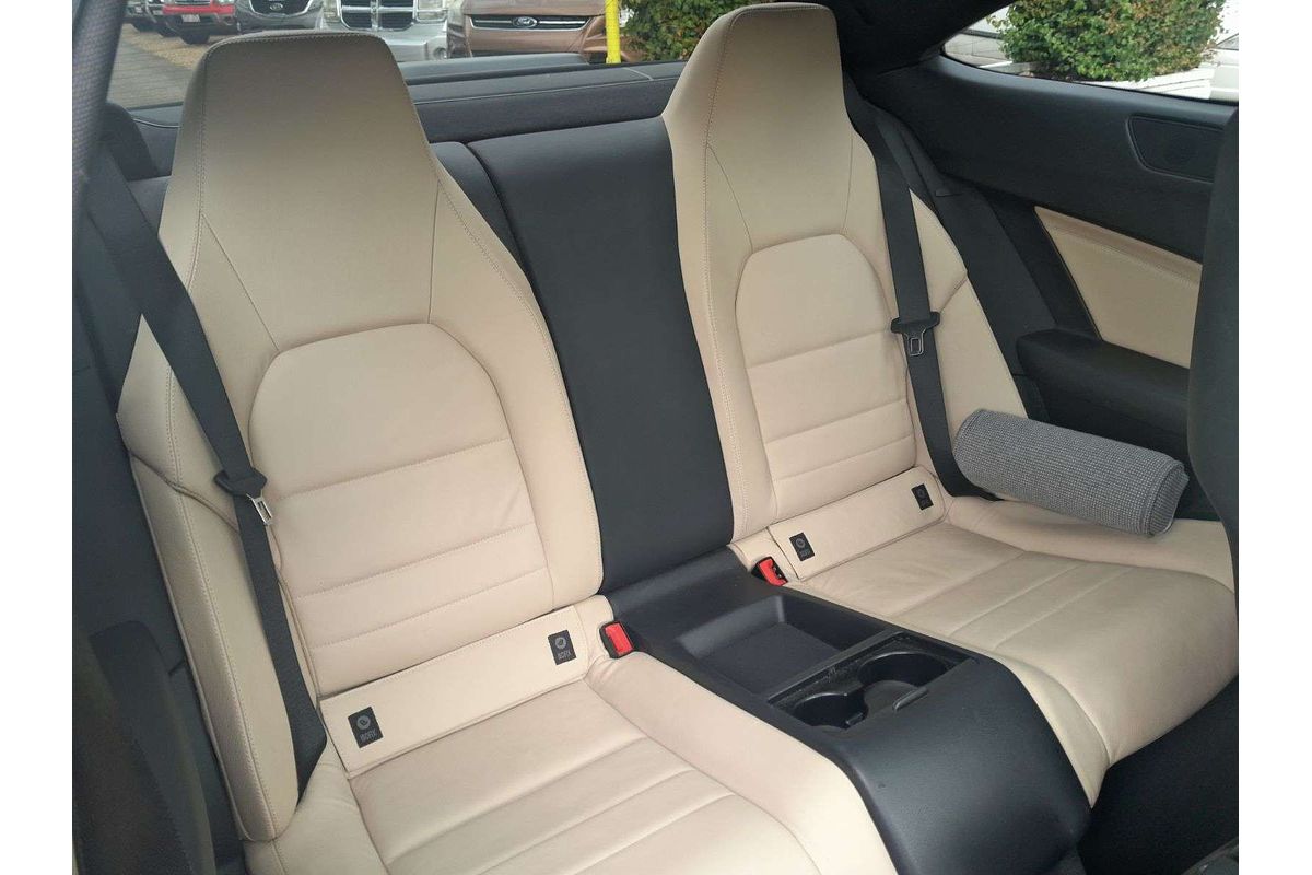 2012 Mercedes-Benz C-Class C250 CDI BlueEFFICIENCY Elegance W204