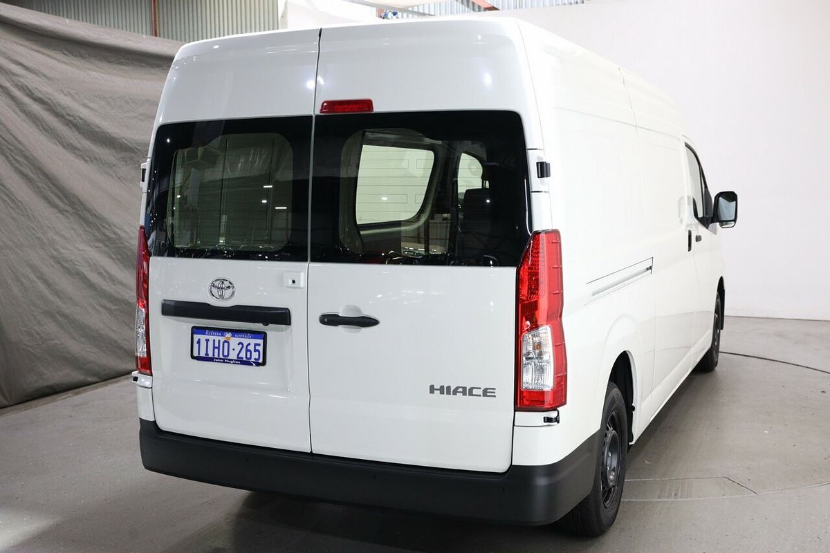 2024 Toyota Hiace GDH320R
